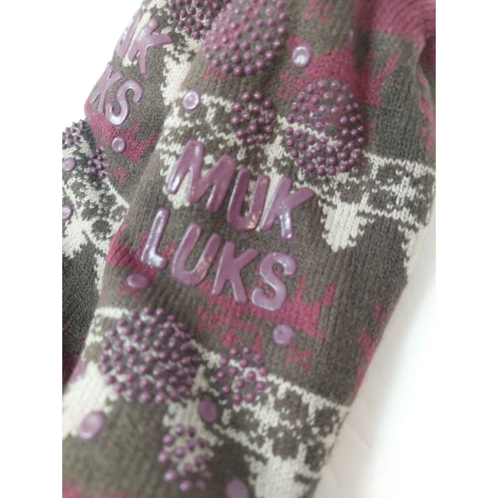 Muk Luks Cabin Socks Women's Size L/XL Shoe Size 8-10 Winter Reindeer NEW